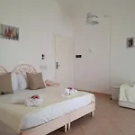 Hotell Neo Tre Monti Baja Sardinia